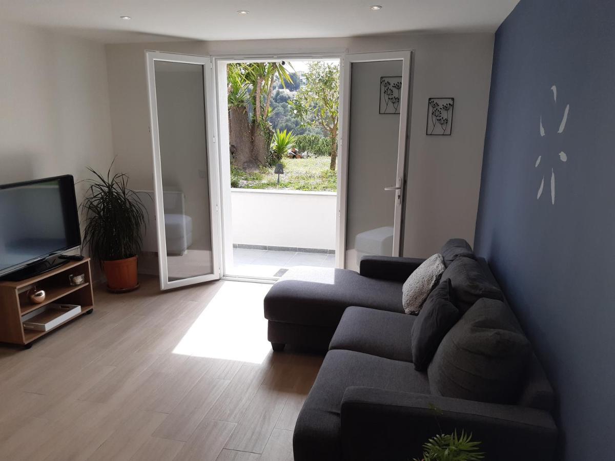 Falicon Appartement 3 Pieces Dans Villa Individuelle מראה חיצוני תמונה