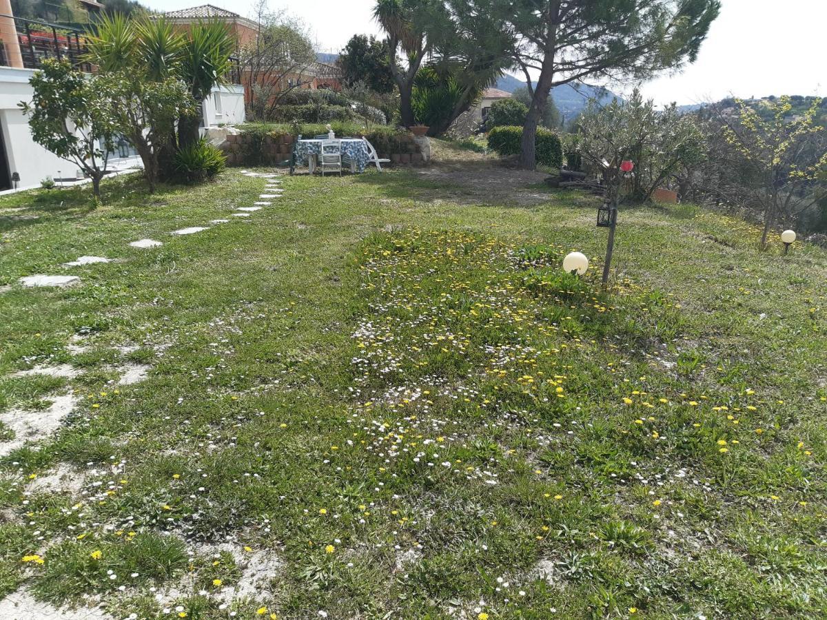Falicon Appartement 3 Pieces Dans Villa Individuelle מראה חיצוני תמונה